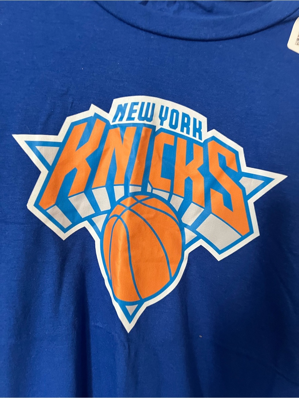 New York Knick’s Men’s Large T-Shirt - Picture 3 of 6